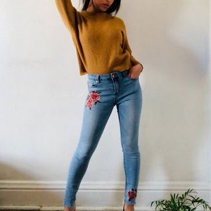 High rise ankle jeans